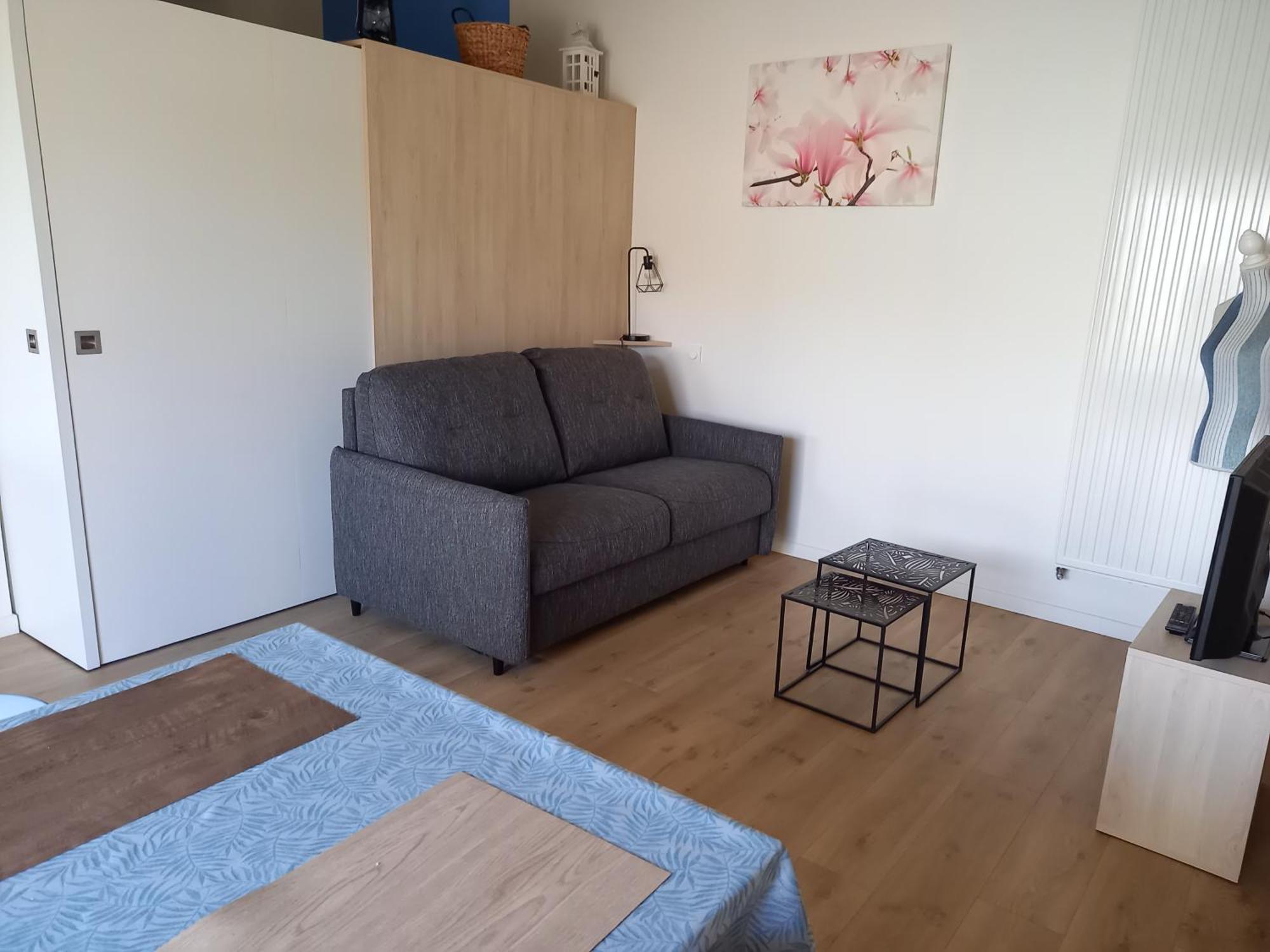Gite La Petite Maison Montournais エクステリア 写真