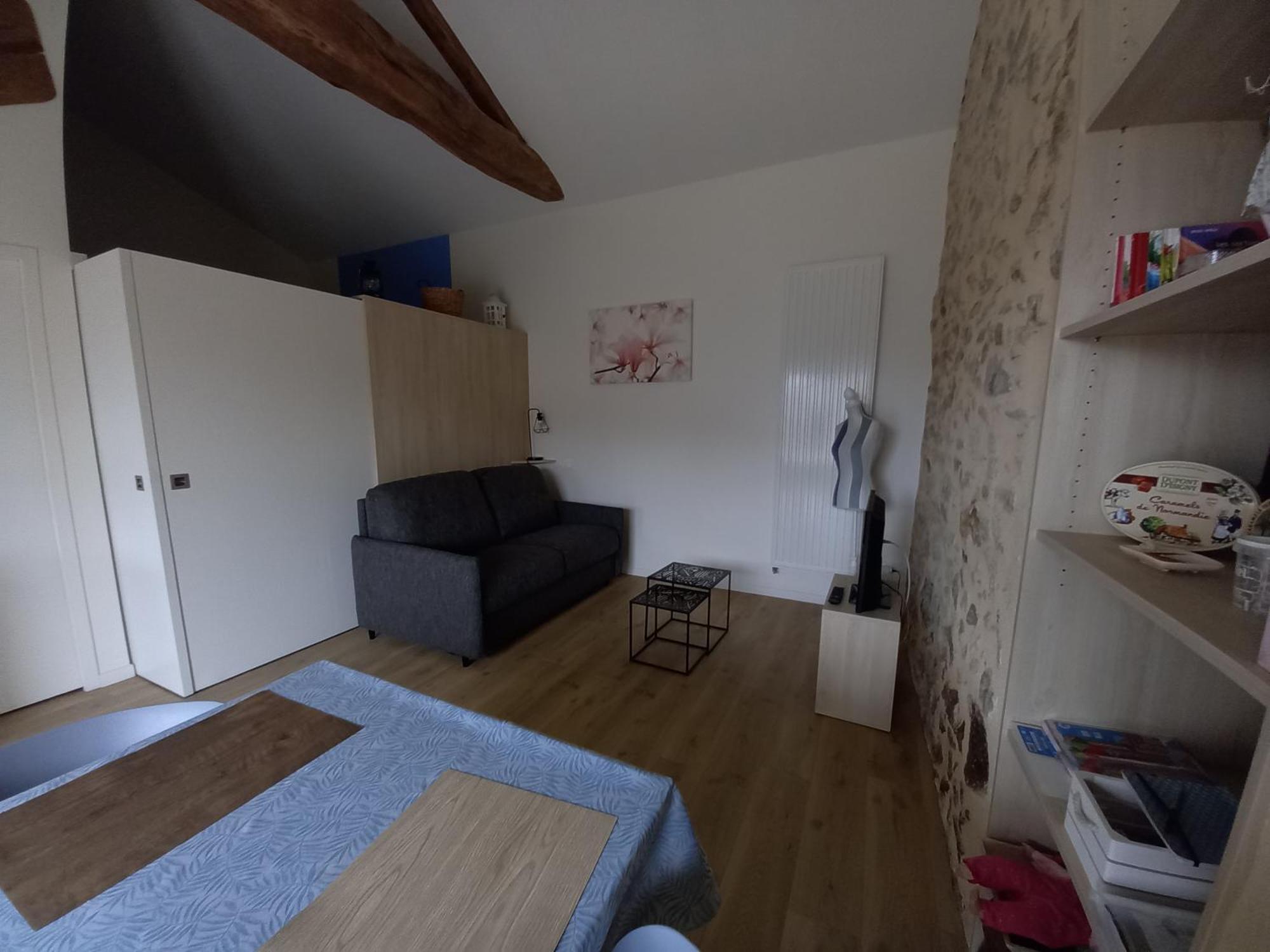 Gite La Petite Maison Montournais エクステリア 写真