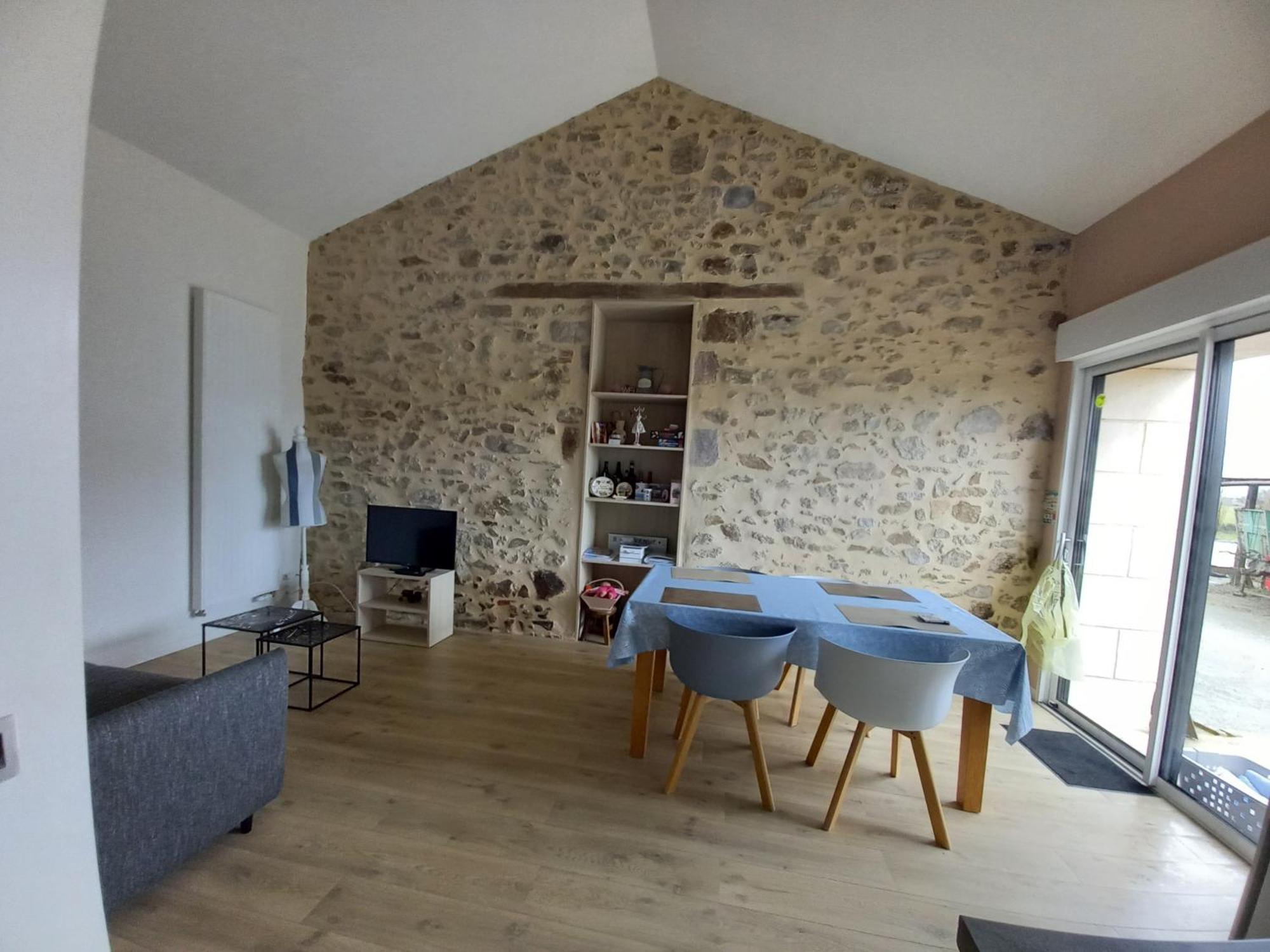 Gite La Petite Maison Montournais エクステリア 写真