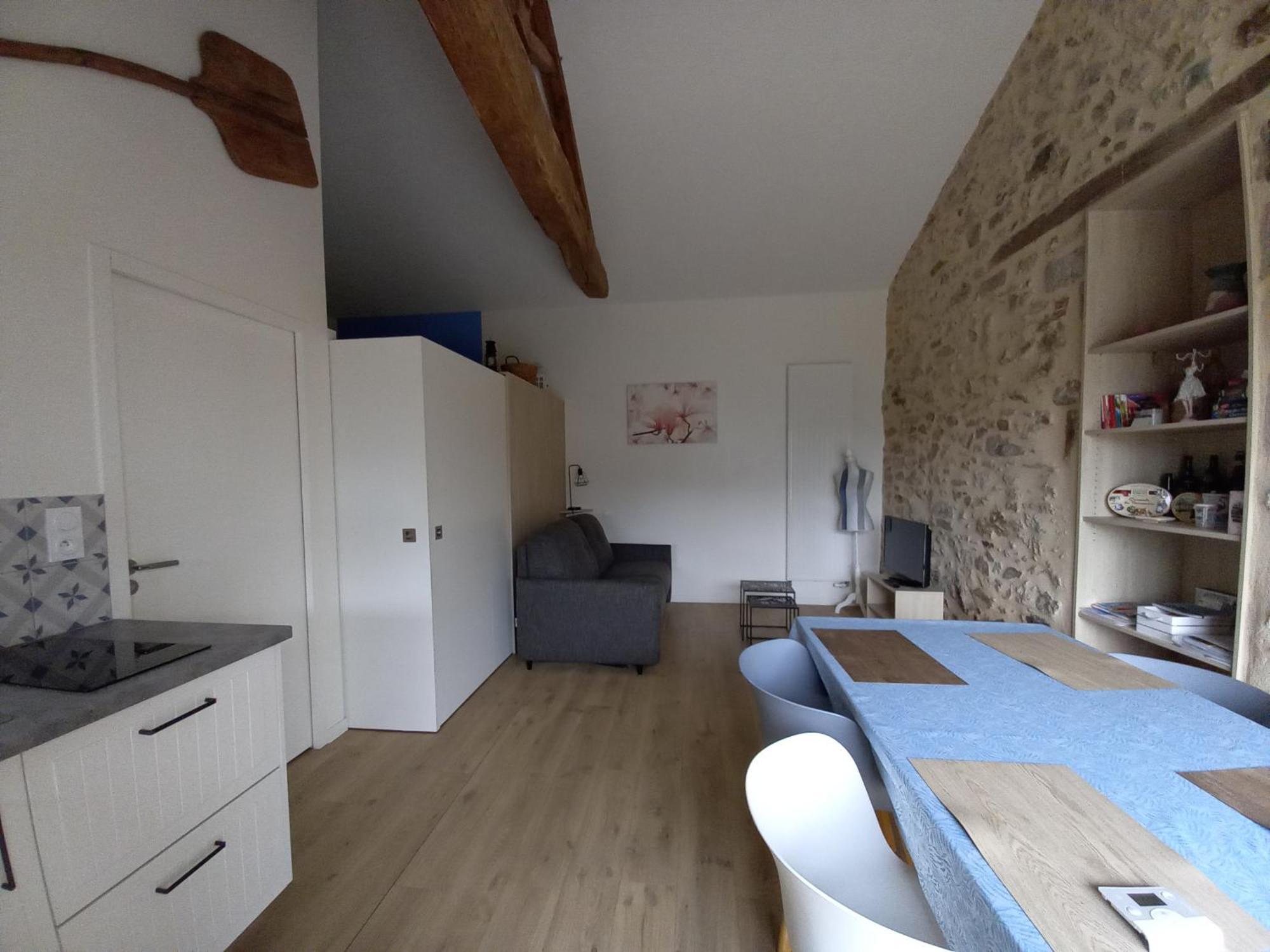 Gite La Petite Maison Montournais エクステリア 写真